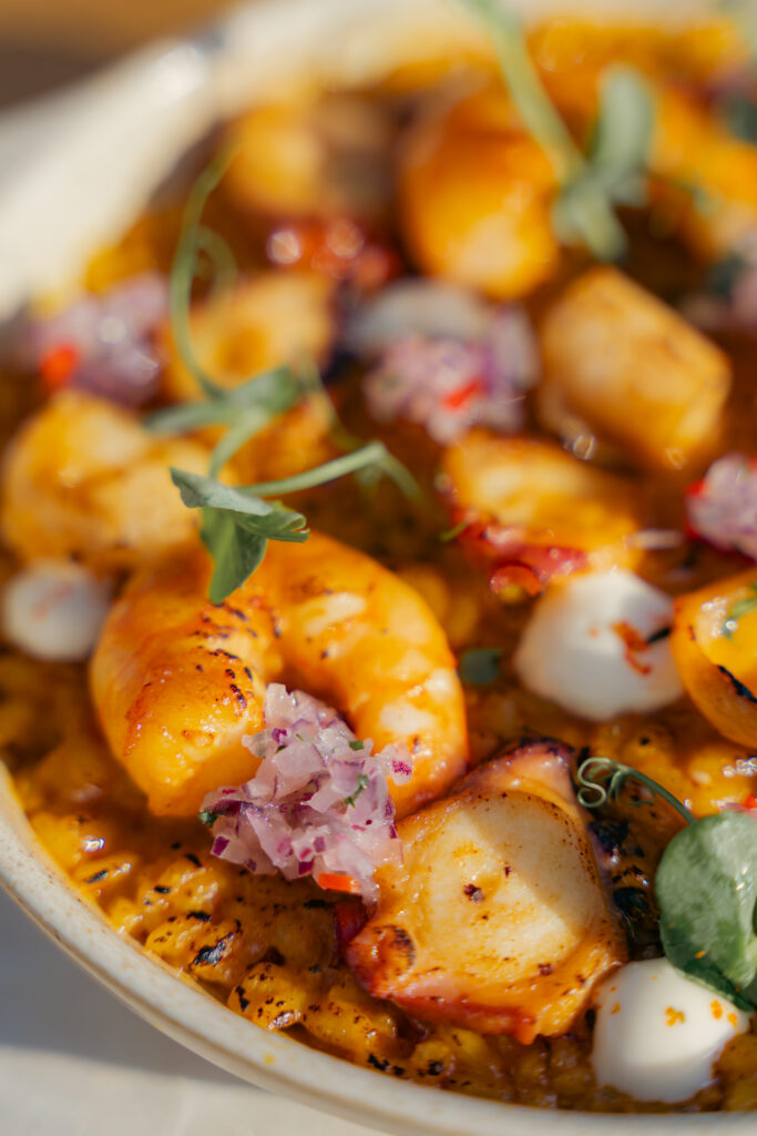 Arroz meloso con langostinos y pulpo de TARDEO